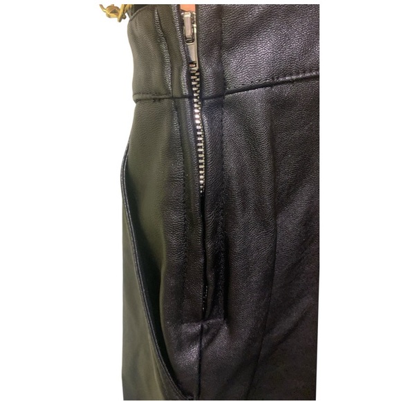 H&M Overalls Black Vegan Leather Short Bib Overall Dress Size 2 - Picture 10 of 11